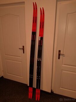 Běžky na klasiku Atomic redster carbon C9