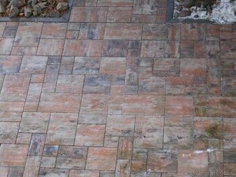 Zámková dlažba Ferobet tl. 8 cm