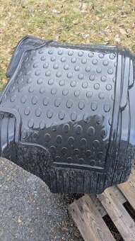 Gumové koberce Toyota Avensis T22