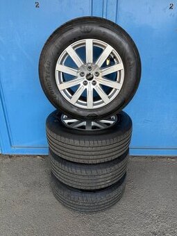 235/65 r18 AUDI Q7 sada kol