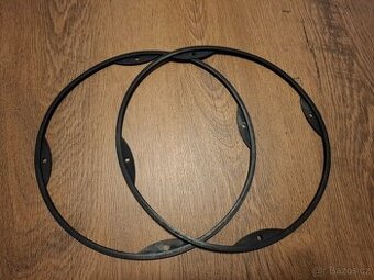 Guma pod rámeček světlometu Škoda 100, 110r