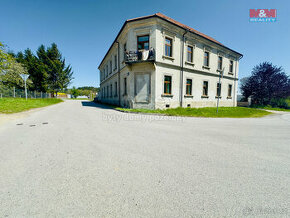 Prodej nájemního domu s 12 jednotkami, 700 m2, Nová Bystřice - 1