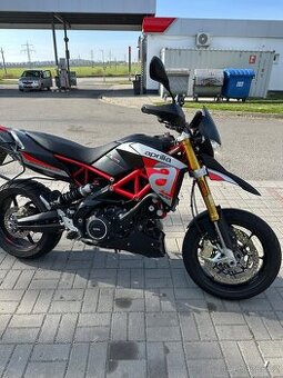 Aprilia Dorsoduro 900