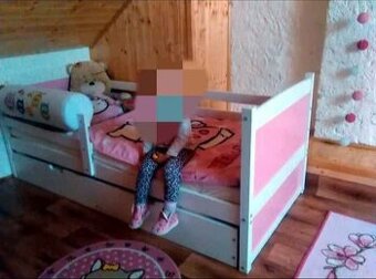 Dětská postel rozkládací