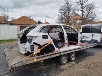 Škoda SCALA - díly skeletu - střecha, prahy, sloupky