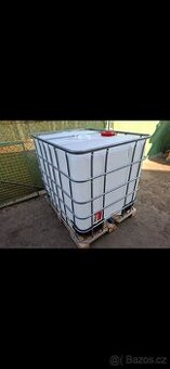 Ibc kontejner  1000 l, dřevěná paleta