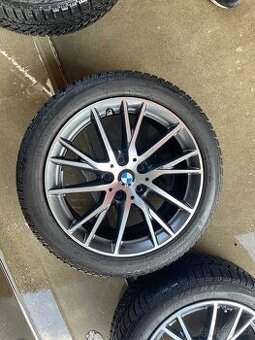 Kola BMW