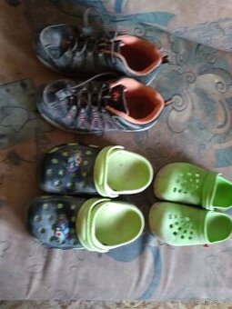 Daruji detske papuce jedny 28 a druhe 32 a boty 34