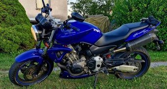 Honda Hornet 900F