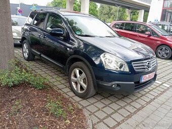 Nissan Qashqai 2,0 benzín 4x4 7 místné