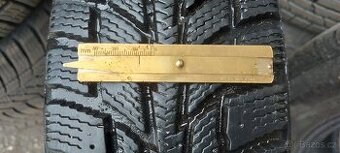 Zimní pneu 165/70R14 Vraník