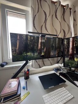 Prodej dvou monitorů