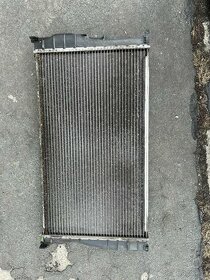 Originální chladič na BMW e90 e91 - 1