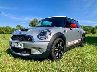 MINI Cooper S R56 | 128 kW | Po servise | Výbava navíc