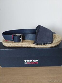 Dámské sandále TOMMY JEANS - vel. 40
