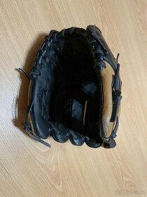 Kožená rukavice Wilson na softball/baseball 9" (levá)