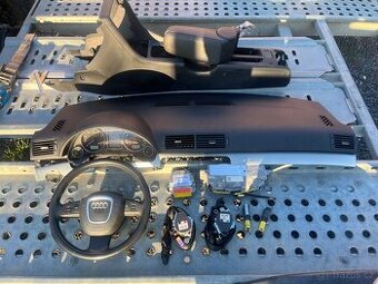 Přístrojová deska Audi A4 B7 +airbagy sada
