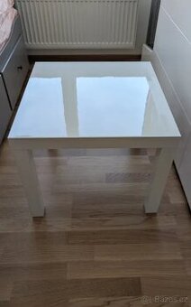 STOLEK IKEA LACK