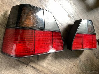 Golf Mk2 Hella zadní světla GTI (červenočerná)