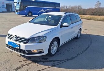 Volkswagen Passat B7 2.0 103kW 2012
