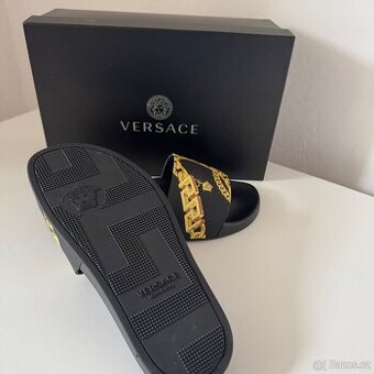 Versace pantofle