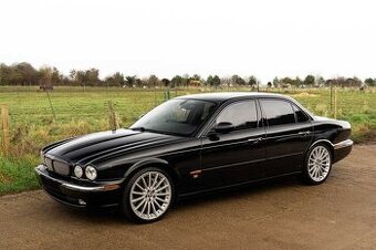 Jaguar XJ/XJR X350 X358 2003-2009 Náhradní díly
