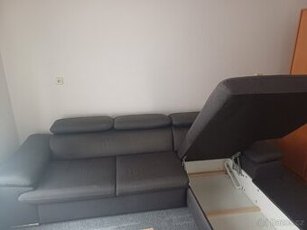 Rozkládací gauč do L.