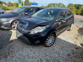 Ford Fiesta 1,25i 60 kw.r.v.2011 .5dv ,klima