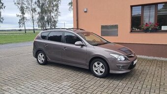 Hyundai i30, CW 1.4i / 80KW STYLE