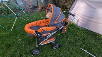 dětský kočárek pro panenky