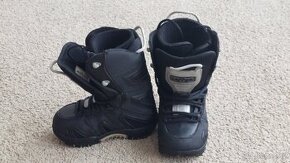 Boty na snowboard