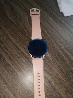 Hodinky Samsung Galaxy Watch 4