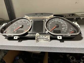 Audi q7 4L 4.2FSI BUDÍKY PŘÍSTROJOVÁ DESKA TACHOMETR