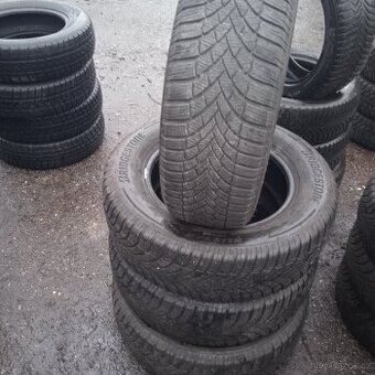 Sada Zimních pneu rozměr 215/65/16 značka bridgestone