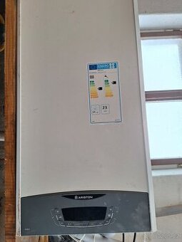 Plynový kotel Ariston - 1
