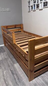 Dětská dřevěná postel - 1