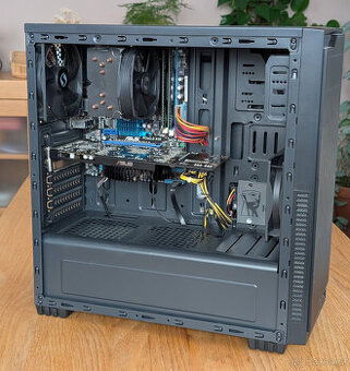 PC 16GB RAM, 4 jádra, SSD 500GB, Nvidia GTX 260