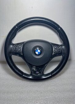 Volant M paket BMW E90, E91, E92, E93, E87, E84 - carbon