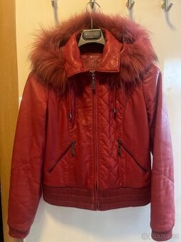 Kožená bunda do pasu