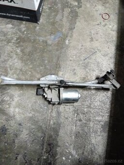 Škoda Fabia 2 Táhla stěračů