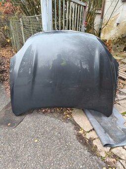 Toyota Rav 4 - přední kapota