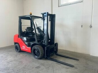 TOYOTA 02-8FDF30 vysokozdvižný vozík (01339)