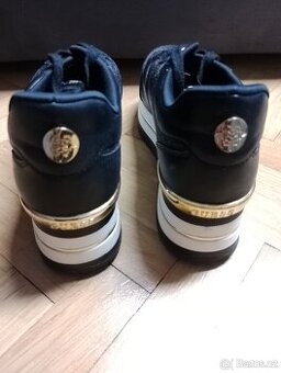 Tenisky značka GUESS vel. 41