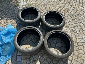 Michelin Pilot Super Sport 265/35/20 a 295/30/20