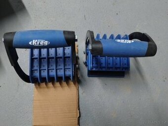 prodám 2 ks nosičů desek