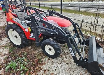 malotraktor Yanmar AF17 4x4 s čelním nakladačem
