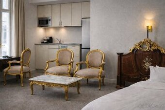 Zamecky Nábytek, který generuje poptávku a plné bookingy
