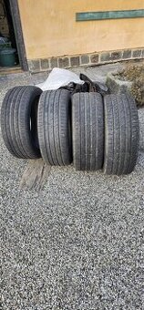 Letní pneu Kumho 235/45 ZR18