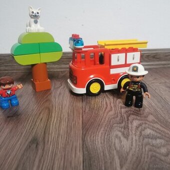 Lego Duplo Hasičský vůz 10901
