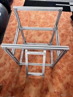 Rám pro 3D tiskárnu 56x53x70cm